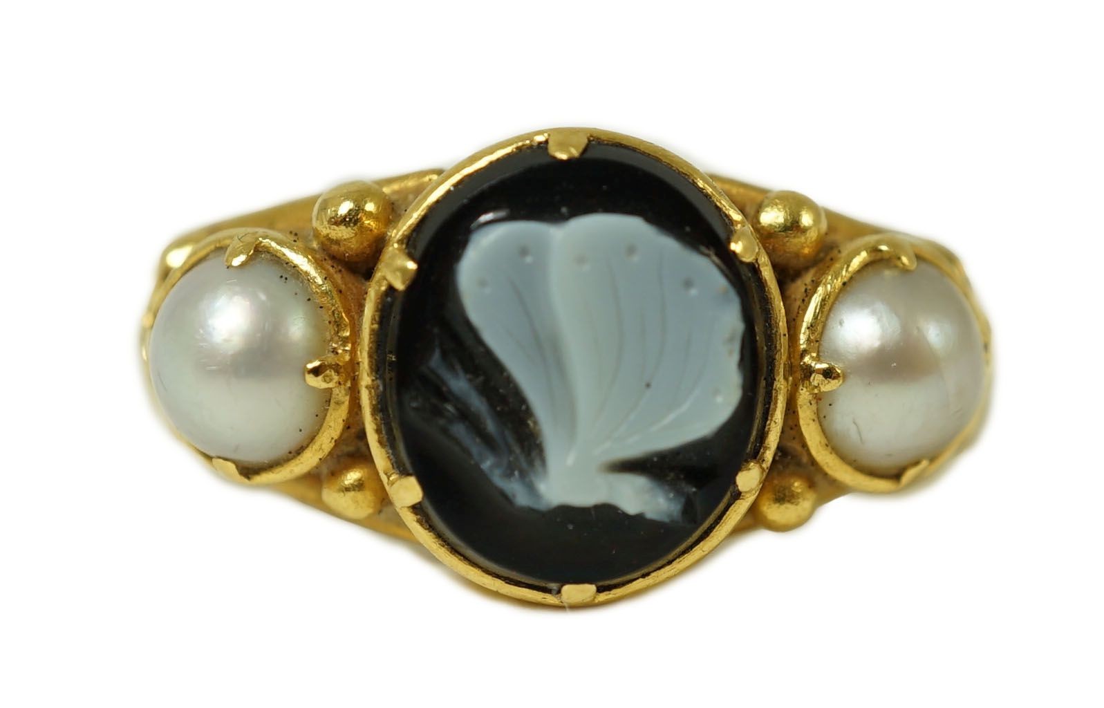 A William IV gold, split pearl and sardonyx set mourning ring